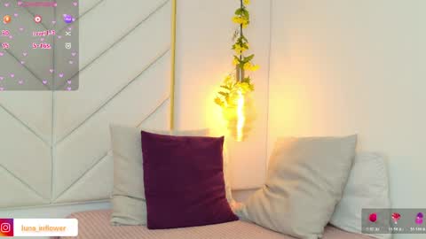 Luna online show from 04/05/26, 01:08