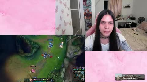 Snapshot of flora_angelical chatting on 04/11/26, 07:45 Angel online show from 04/11/26, 07:45