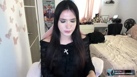 Snapshot of flora_angelical chatting on 04/12/26, 03:17 Angel online show from 04/12/26, 03:17