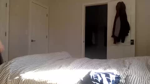 Snapshot of floraexploration chatting on 02/27/25, 06:20 floraexploration online show from 02/27/25, 06:20