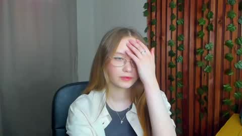 hey there guys im Flora no not the one from WInx. But I love magical stuff and especially I love nature. I dont know I thin online show from 05/27/26, 03:36