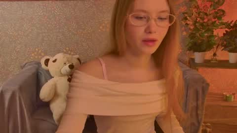 hey there guys im Flora no not the one from WInx. But I love magical stuff and especially I love nature. I dont know I thin online show from 05/30/26, 10:23