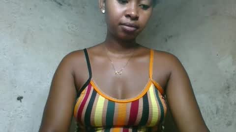 florencia011 online show from 02/01/26, 06:12