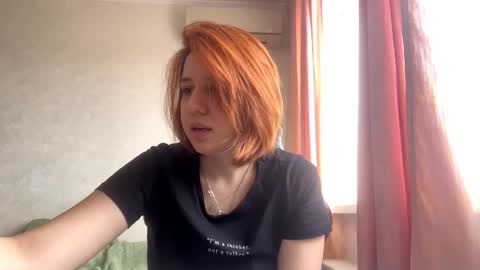 Julet online show from 12/15/25, 09:13