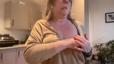 flossyishot online show from 01/14/25, 10:23