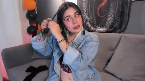 Its a pleasure to meet you. Im Flower. Help me reach 1k. Follow me. online show from 10/11/25, 12:04