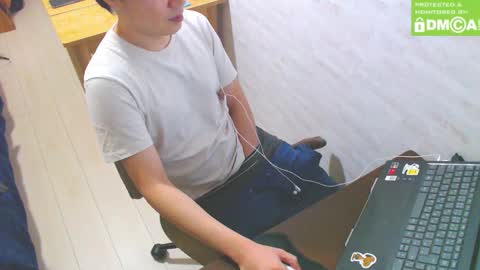 flowerbox online show from 03/08/25, 12:09