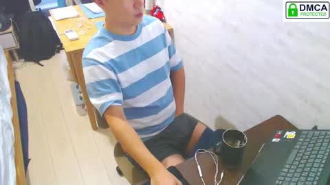 flowerbox online show from 10/26/25, 05:57