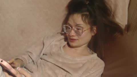 say meow and send tip  online show from 03/11/26, 07:31