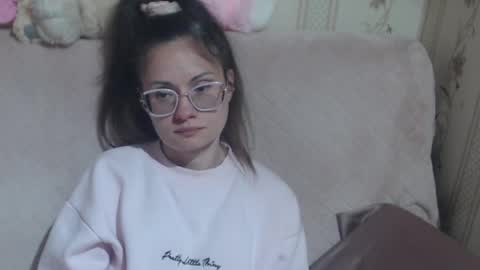 say meow and send tip  online show from 04/19/26, 01:10