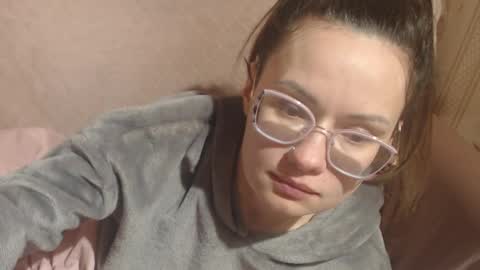 say meow and send tip  online show from 03/15/26, 12:11