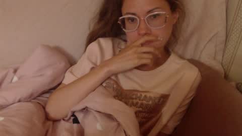 say meow and send tip  online show from 06/04/26, 02:56