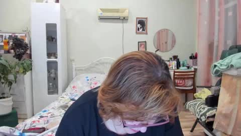 Flowerlower online show from 12/04/25, 05:10