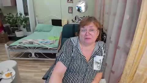 Flowerlower online show from 02/03/26, 06:46