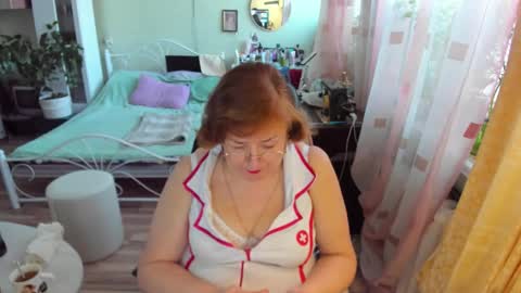 Flowerlower online show from 02/13/26, 06:42