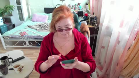 Flowerlower online show from 04/05/26, 08:11