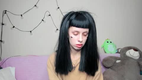 Flower online show from 09/21/25, 04:30