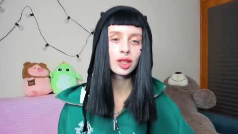 Flower online show from 10/02/25, 03:52