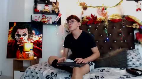 flowers109 online show from 12/29/24, 08:48