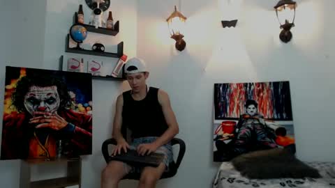 flowers109 online show from 01/28/25, 09:50