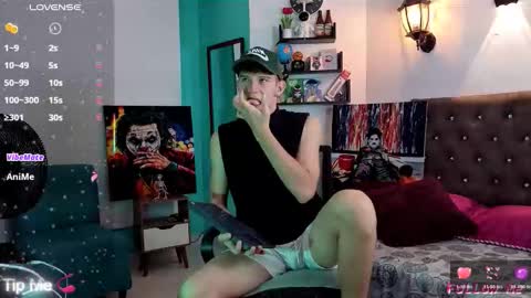 flowers109 online show from 12/04/25, 11:02