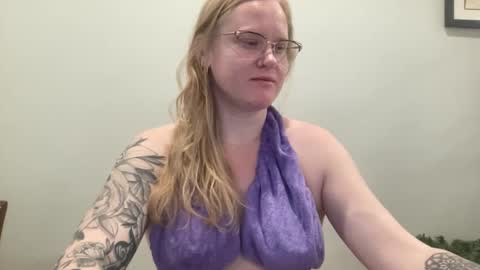 flowingpeach online show from 01/14/26, 06:46