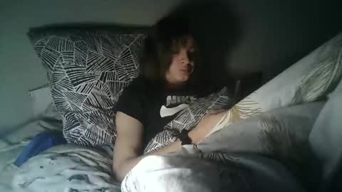 Snapshot of flowpinou chatting on 12/19/24, 05:51 Emmy online show from 12/19/24, 05:51