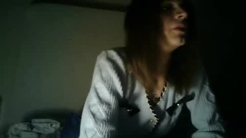 Snapshot of flowpinou chatting on 12/28/24, 01:18 Emmy online show from 12/28/24, 01:18