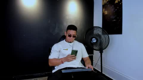 floyd online show from 04/12/26, 09:53