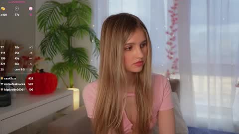 Adeline online show from 03/07/25, 12:01