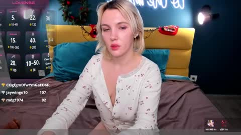 Monica online show from 01/08/25, 10:15