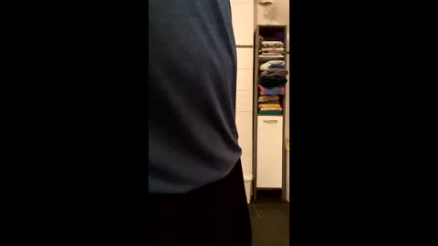fluffybutt_ online show from 05/22/26, 10:59