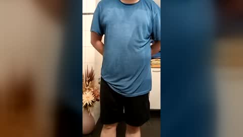 fluffybutt_ online show from 07/12/26, 05:04