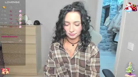 Lina online show from 01/12/26, 11:21