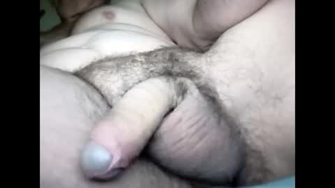 Snapshot of flye63 chatting on 01/01/25, 09:28 flye63 online show from 01/01/25, 09:28