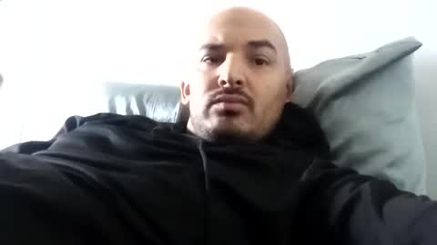 Frank online show from 11/11/25, 05:35