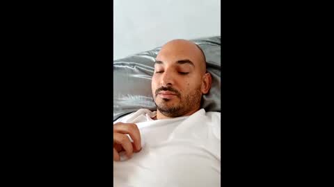 Frank online show from 04/06/26, 05:58