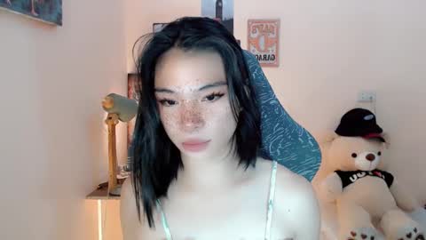 Snapshot of foeheart chatting on 12/11/24, 03:02 Foe online show from 12/11/24, 03:02