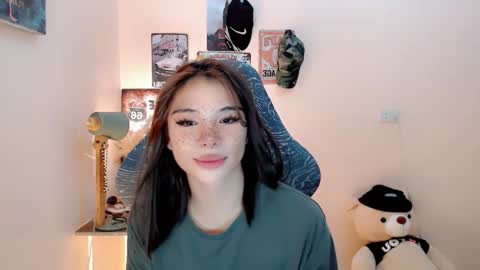 Snapshot of foeheart chatting on 01/25/25, 05:07 Foe online show from 01/25/25, 05:07