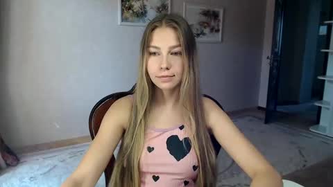 Molli  Ready for any play with you. Hottest show in pvt  Help a student earn big tokens  online show from 10/07/25, 10:01