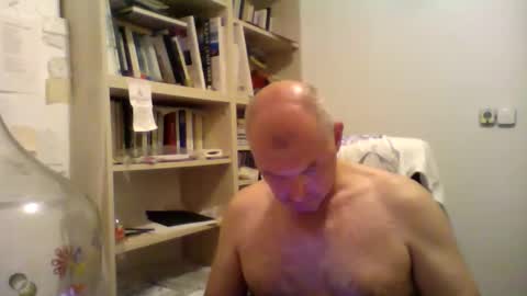 Snapshot of fojtik chatting on 09/22/25, 07:05 Fojtik online show from 09/22/25, 07:05