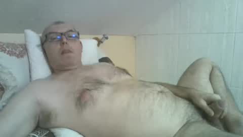 Snapshot of fojtik chatting on 12/21/25, 11:23 Fojtik online show from 12/21/25, 11:23