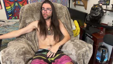 Snapshot of folkemord69 chatting on 01/20/25, 07:25 Chris online show from 01/20/25, 07:25