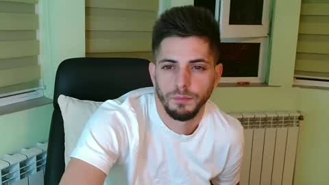 independent model online show from 12/07/24, 07:54