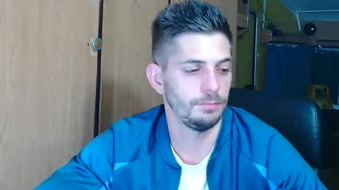 independent model online show from 09/13/25, 07:24