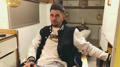 independent model online show from 03/13/26, 06:36