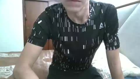 fonzi_flores online show from 12/14/25, 01:33