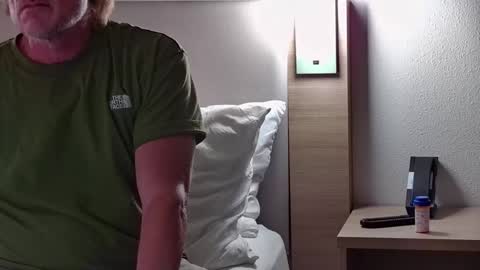 foodforcatfists online show from 03/30/26, 01:28