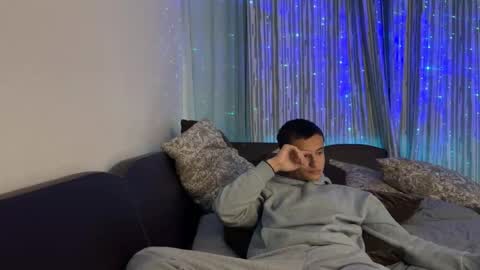 Snapshot of foooxxxi chatting on 09/18/25, 08:00 foooxxxi online show from 09/18/25, 08:00