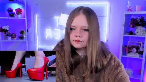 Molly online show from 02/07/25, 11:03